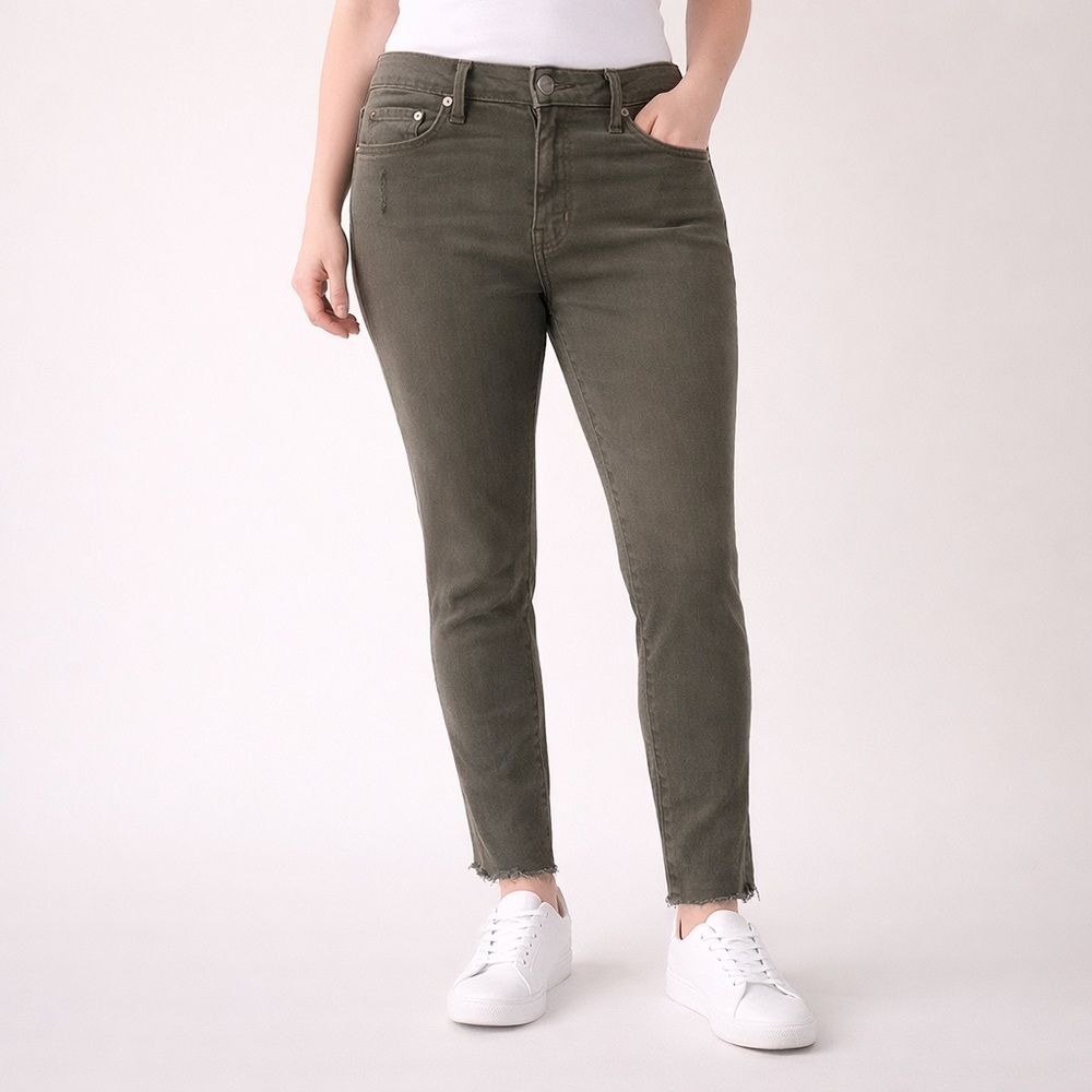 7 For All Mankind Cropped Green Khaki Jeans